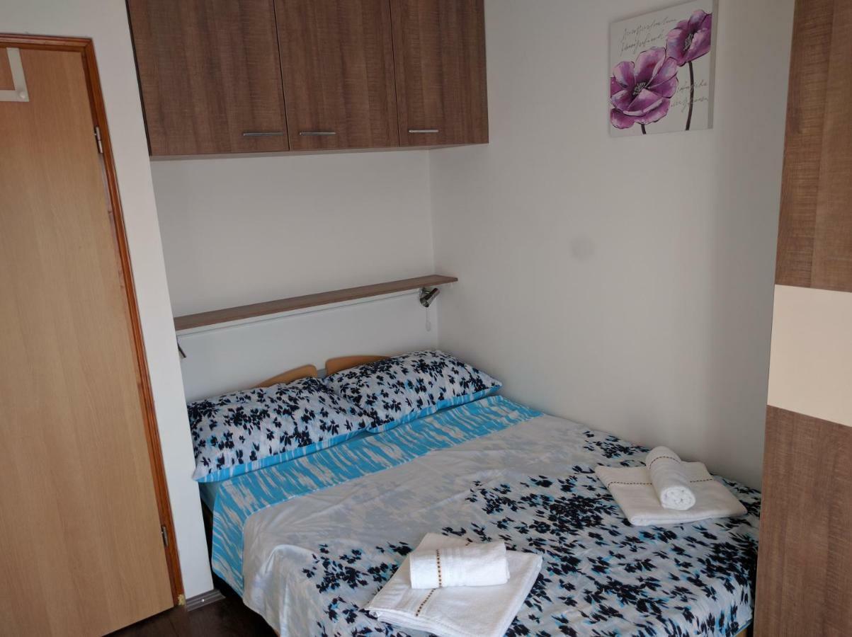 ויר Apartmani Deak מראה חיצוני תמונה